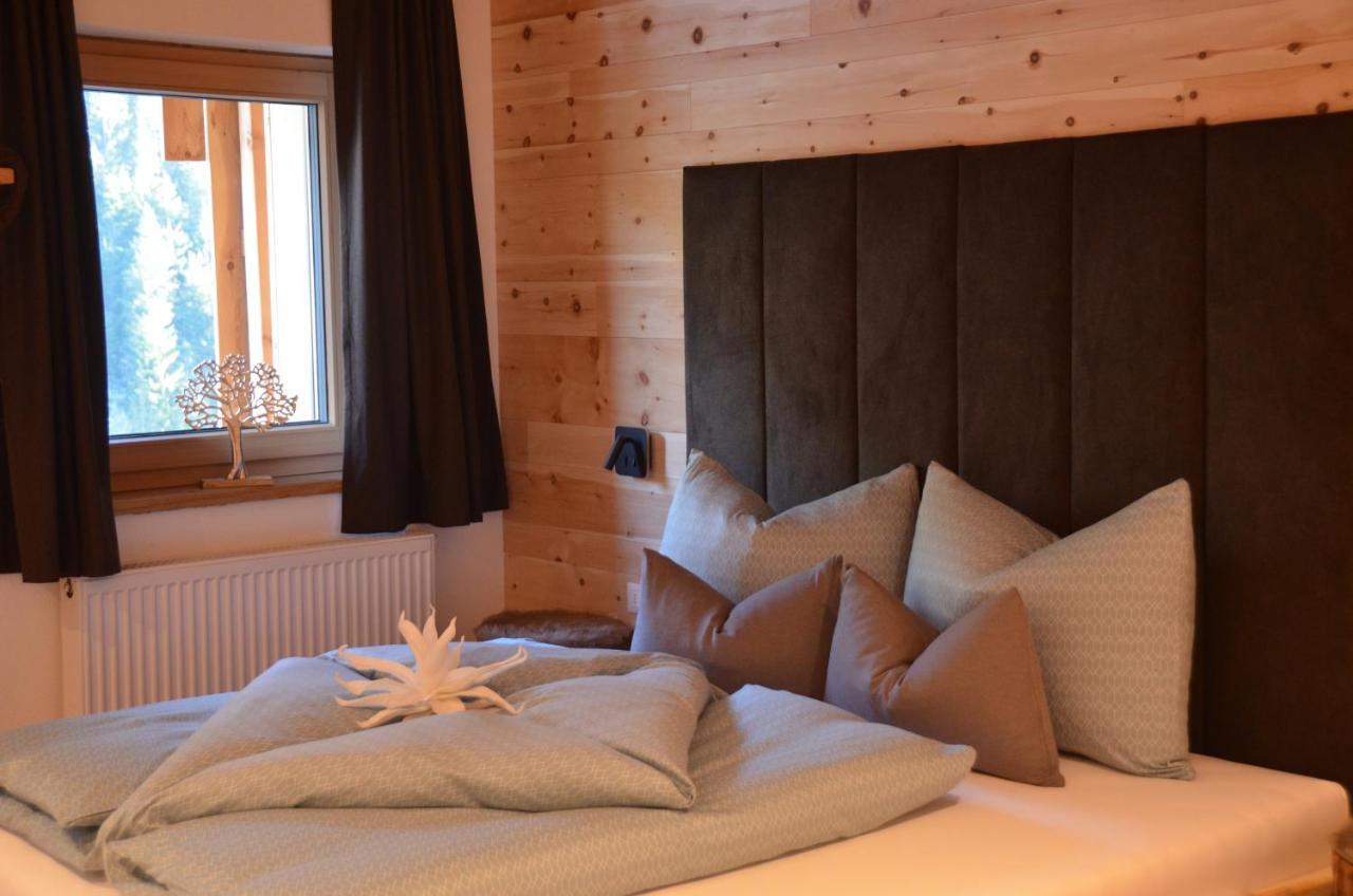 Luech Dl Finatzer Apartment San Martino in Badia Bagian luar foto